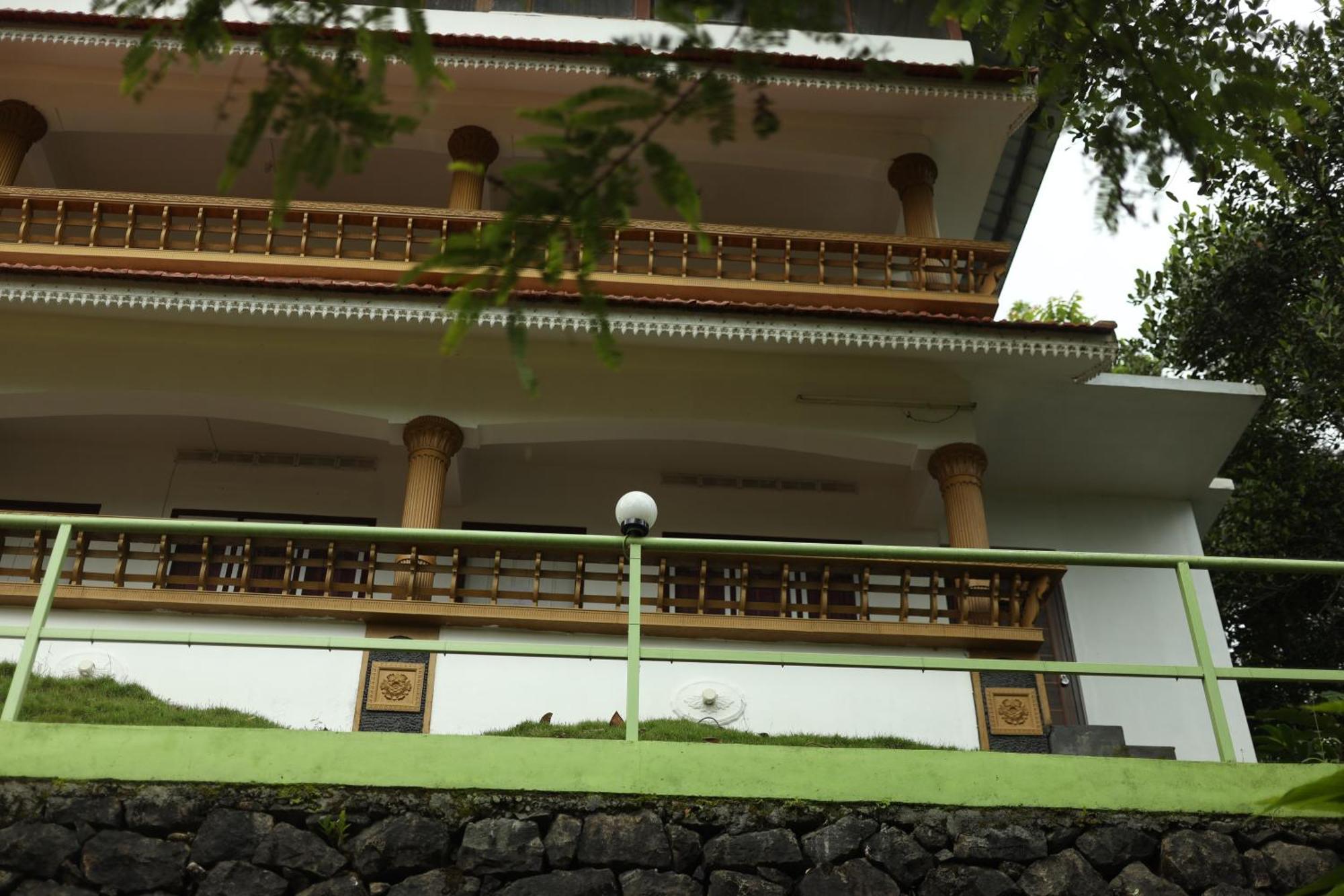 Ashramam Health Resort Kattappana Exterior photo
